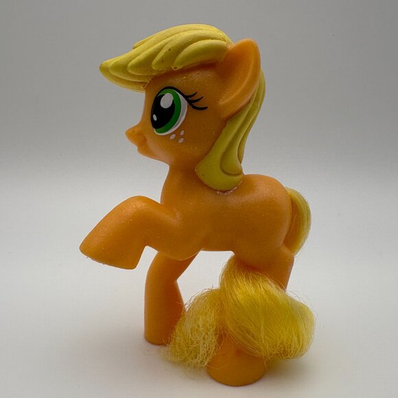 My Little Pony (MLP) Apple Jack 2011 McDonalds Brushable Tail (SKU: 351TO) - Picture 2 of 9